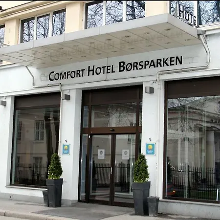 Hotel Comfort Borsparken 3*