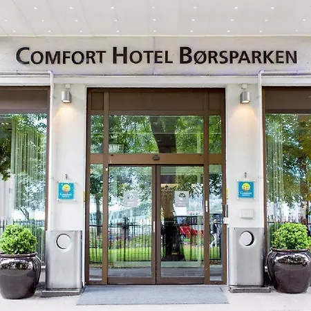 Hotel Comfort Borsparken 3*