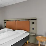 كمفورت بوسباركين فندق